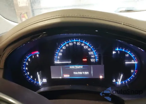 2013 Cadillac Xts Platinum z USA, uszkodzony, nr VIN 2G61V5S3XD9125886